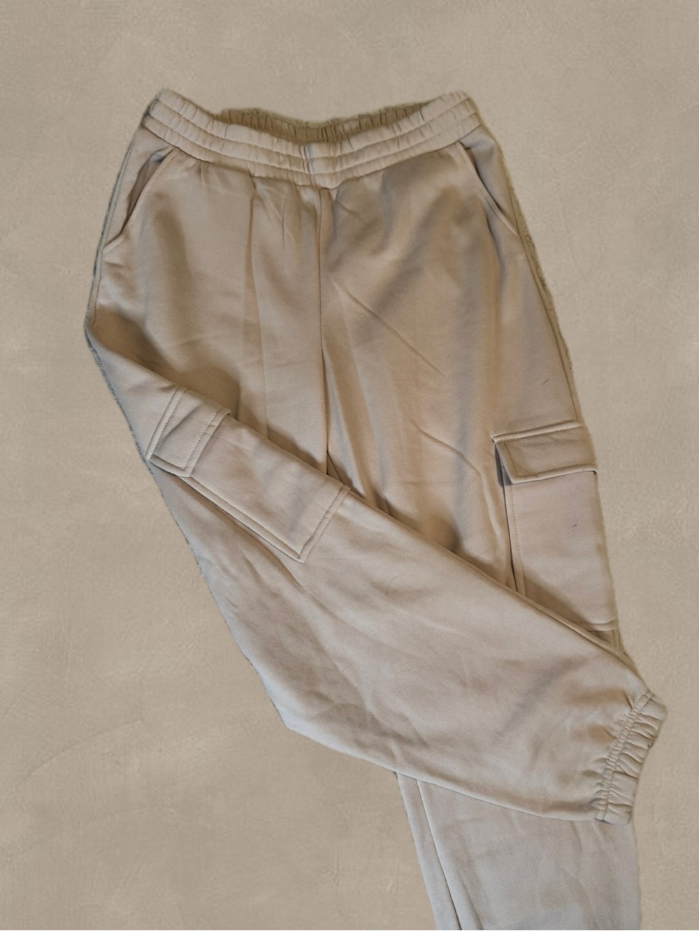 Ci Sono Women's Cargo Joggers in Beige